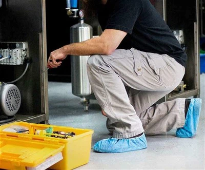 Batų užvalkalai statybos darbuotojams